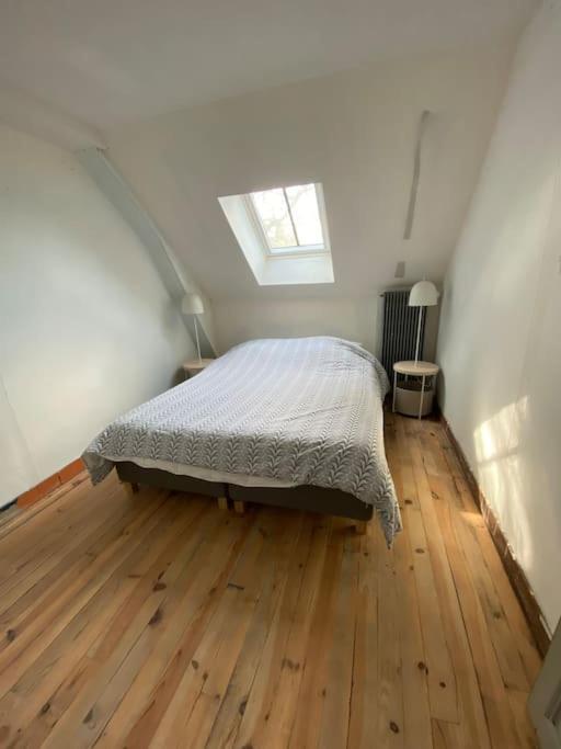 Maison Leocha Sablons-sur-Huisne المظهر الخارجي الصورة